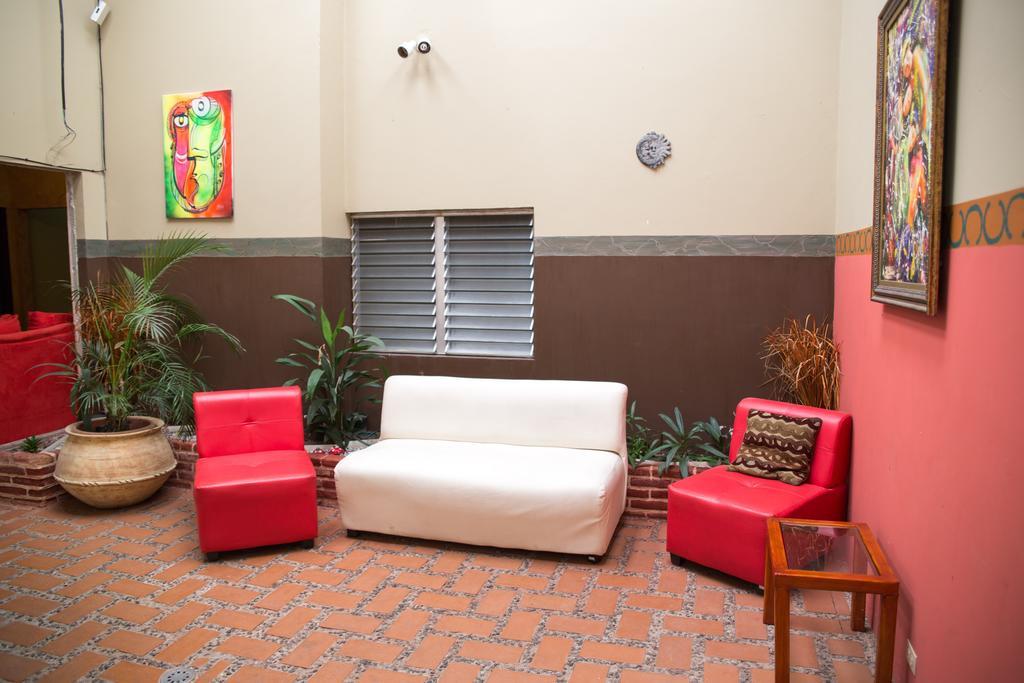 Hotel Casa Maria San Pedro Sula Exteriör bild